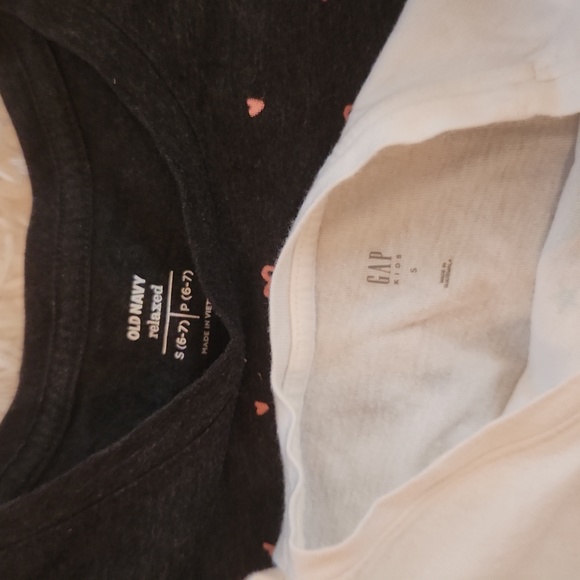 GAP tees - Picture 4 of 4